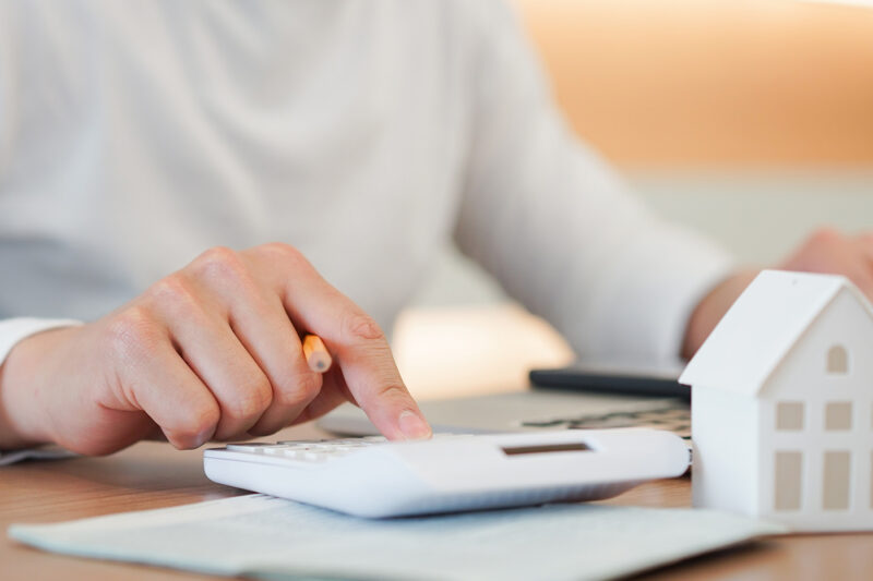 日本央行總裁：如果通膨加速邁向2%目標 可能減少貨幣刺激