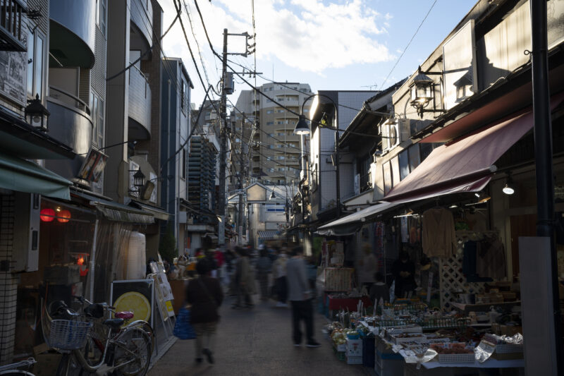 以色列為何打伊朗？石油、匯市、物價影響一次看
